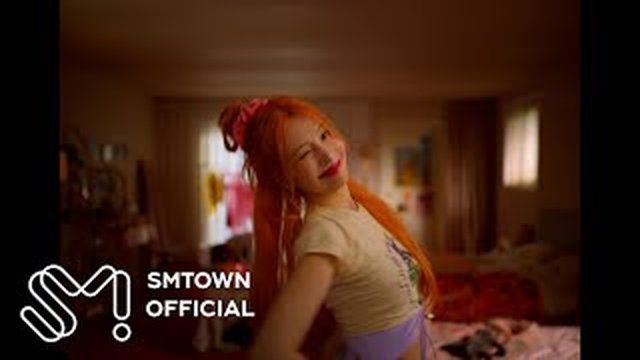 Thumbnail de JOY 조이 'Love Splash!' MV