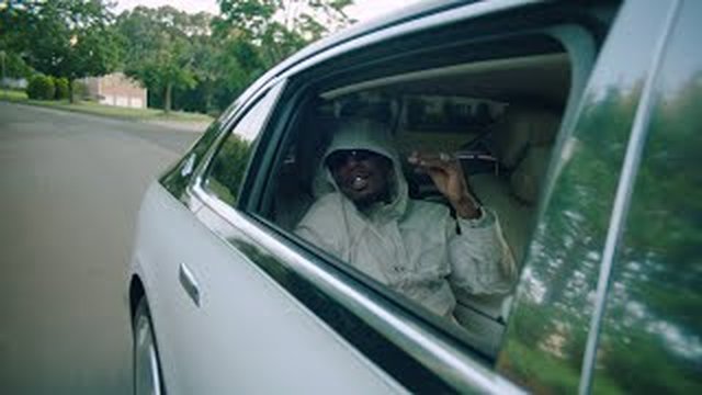 Thumbnail de Joey Bada$$ - DARK AURA (Official Video)