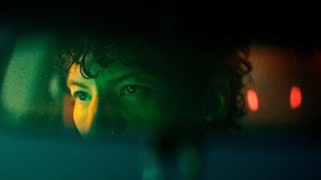 Thumbnail de Twenty One Pilots - Drum Show (Official Video)